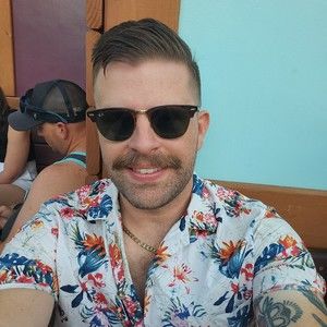 Meet your Posher, Rob